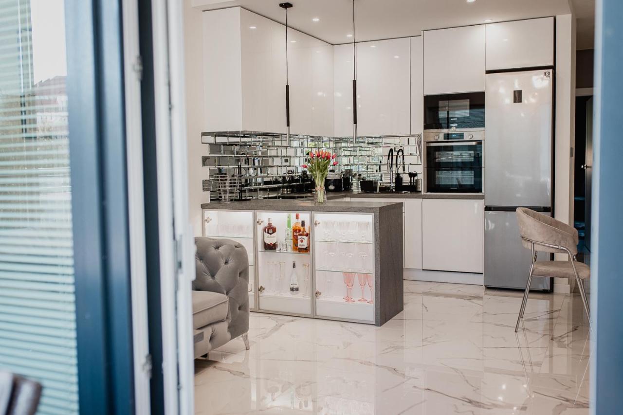 Apartament Villa Klar オストルダ エクステリア 写真